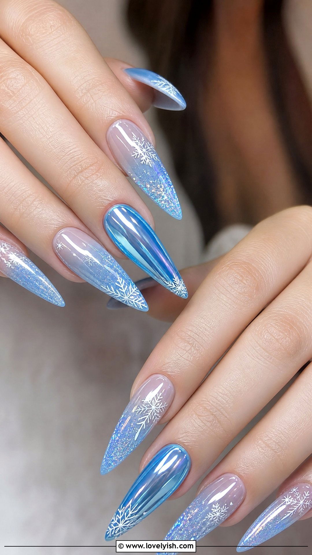 Elsa Frozen Ice Blue Nails - 50 disney nail designs - 50 disney nail designs