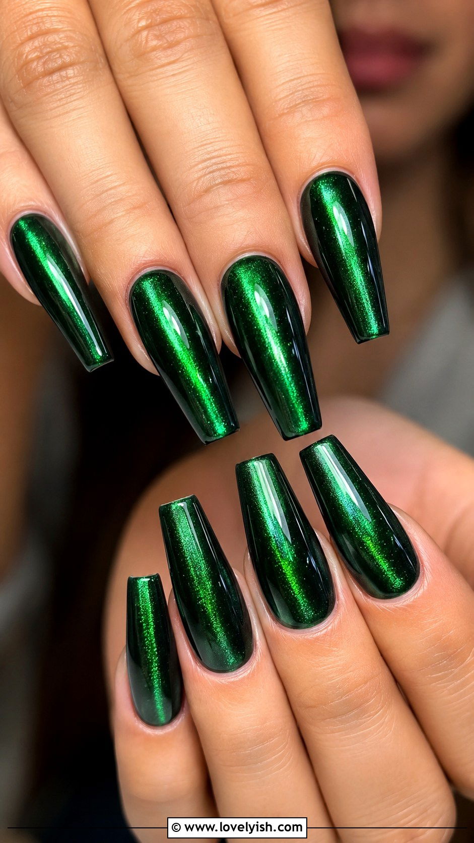 Emerald Cat Eye Nails - 25 green nail design ideas - 25 green nail design ideas
