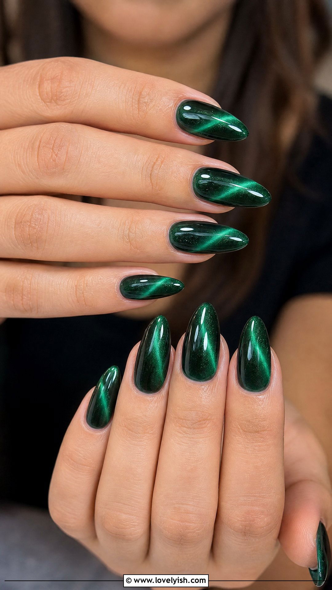 Emerald Green Cat Eye Nails - 25 cat eye nails design ideas - 25 cat eye nails design ideas