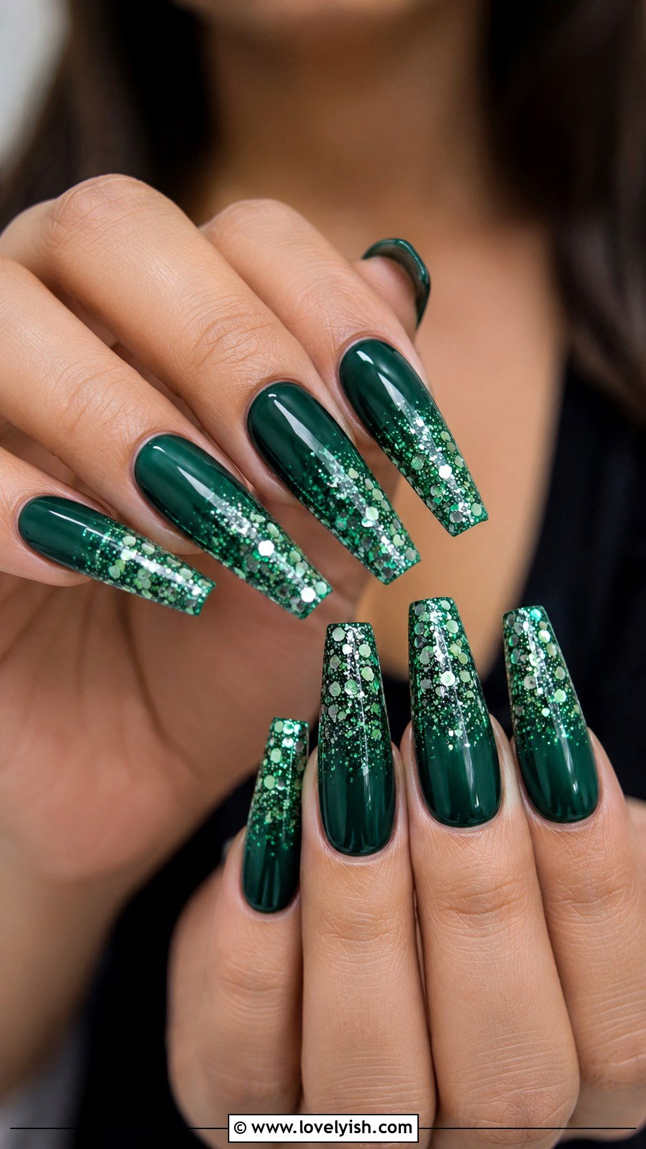Emerald Green Glitter Ombre Nails - 38 green nail designs - 38 green nail designs