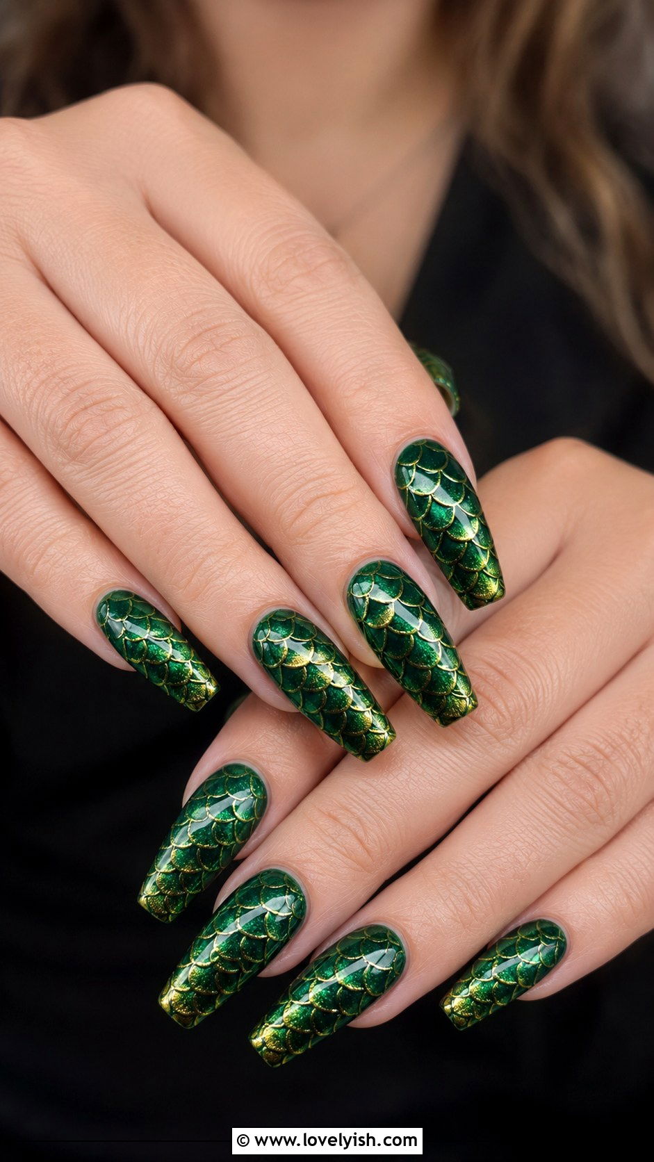 Emerald Green Mermaid Scale Nails - 50 mermaid nails - 50 mermaid nails