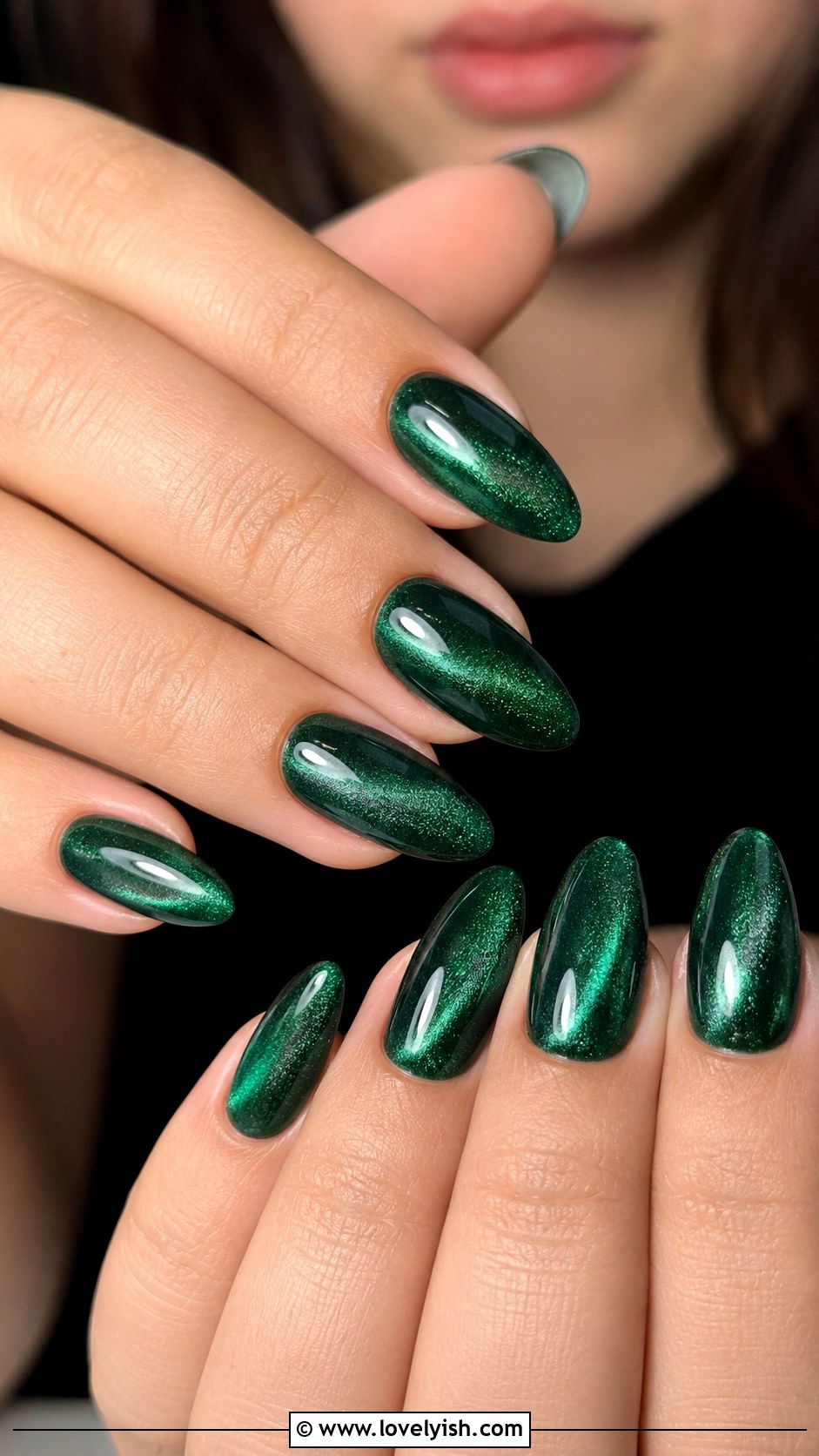 Emerald Green Velvet Prom Nails - 50 prom nails - 50 prom nails