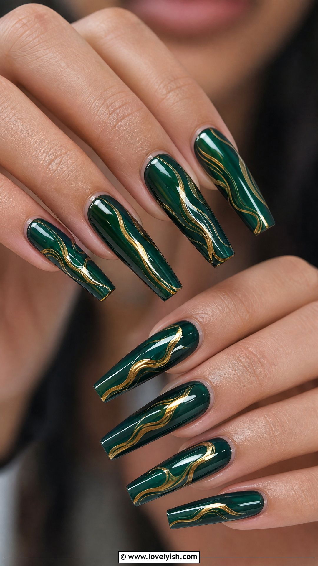 Emerald Green and Gold Swirl Nails - 50 swirl nails - 50 swirl nails
