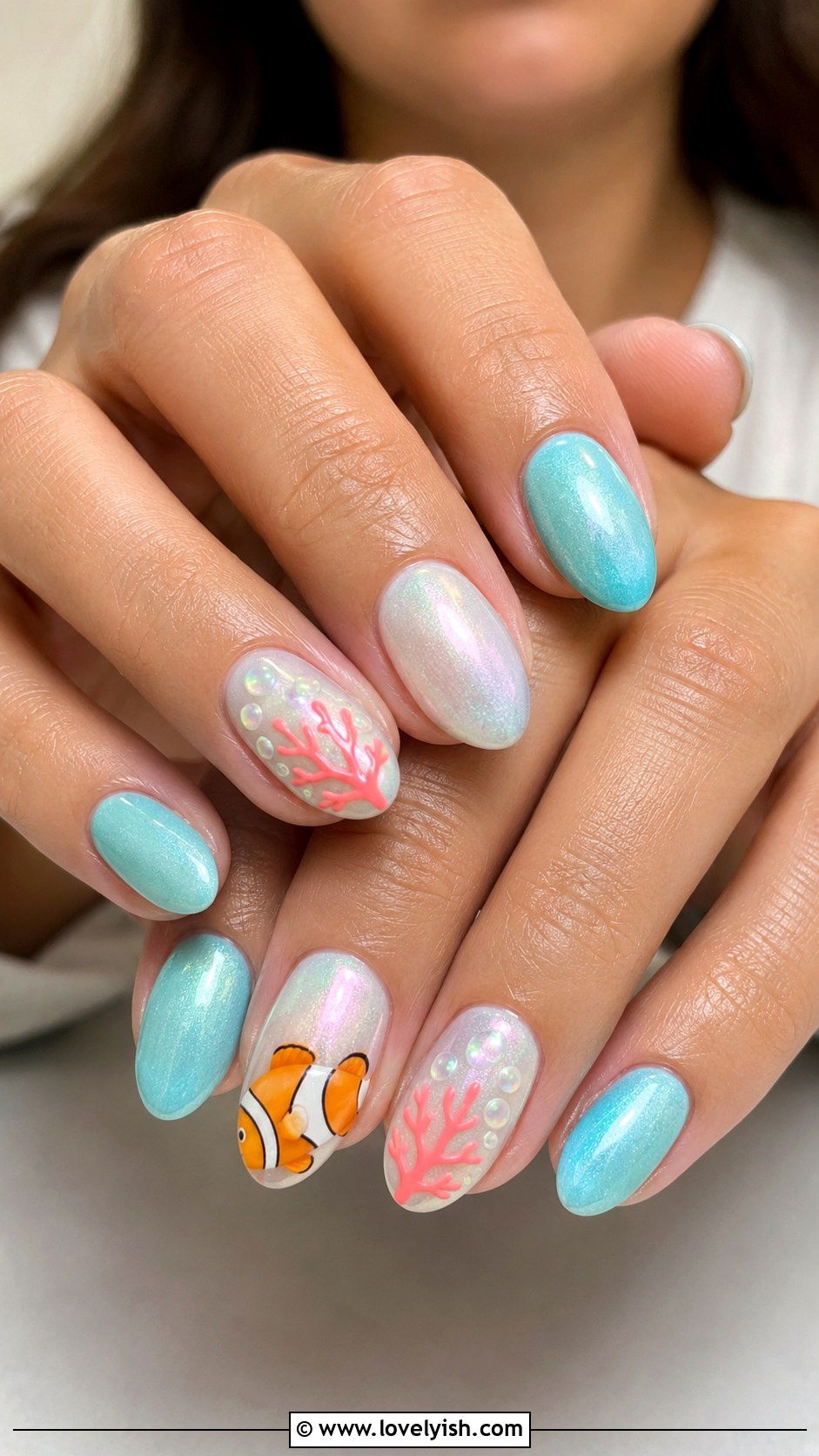 Finding Nemo Coral Reef Nails - 25 disney nail art ideas - 25 disney nail art ideas