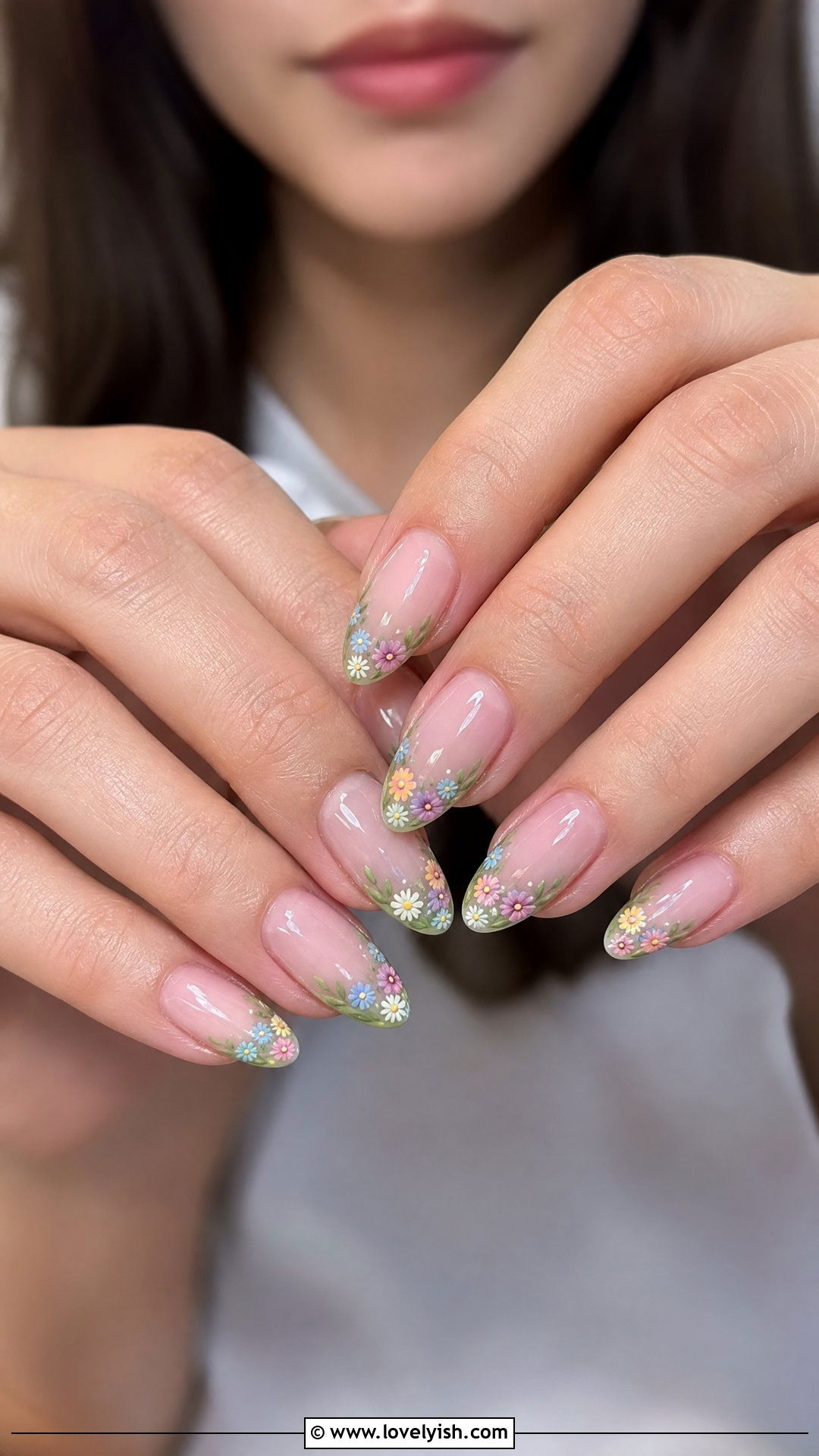 Floral French Tip Almond Nails - 25 almond french tip nail designs - 25 almond french tip nail designs