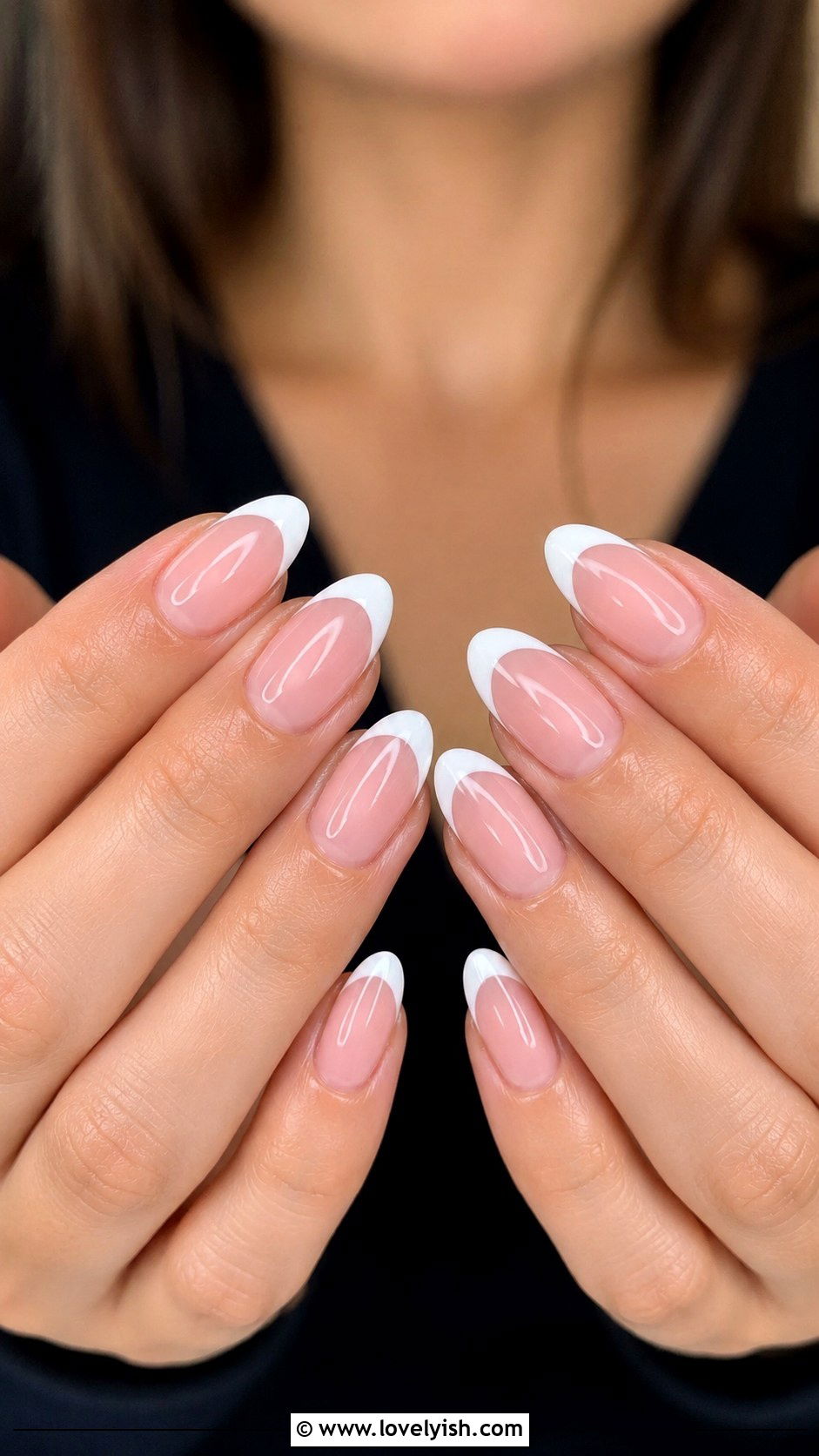 Freehand French Tip Nails - 25 easy nail art designs for beginners without tools - 25 easy nail art designs for beginners without tools
