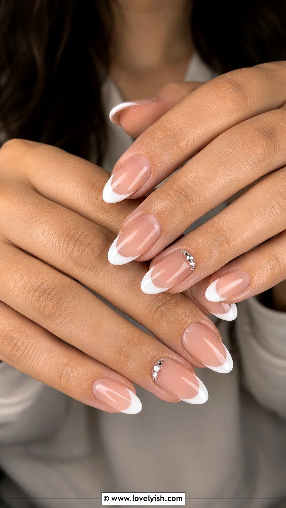 French Tip Nails With Rhinestones - 25 french manicure ideas - 25 french manicure ideas