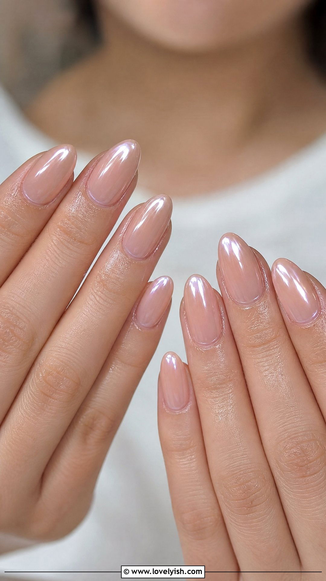 Glazed Donut Holiday Nails - 25 christmas nail designs - 25 christmas nail designs
