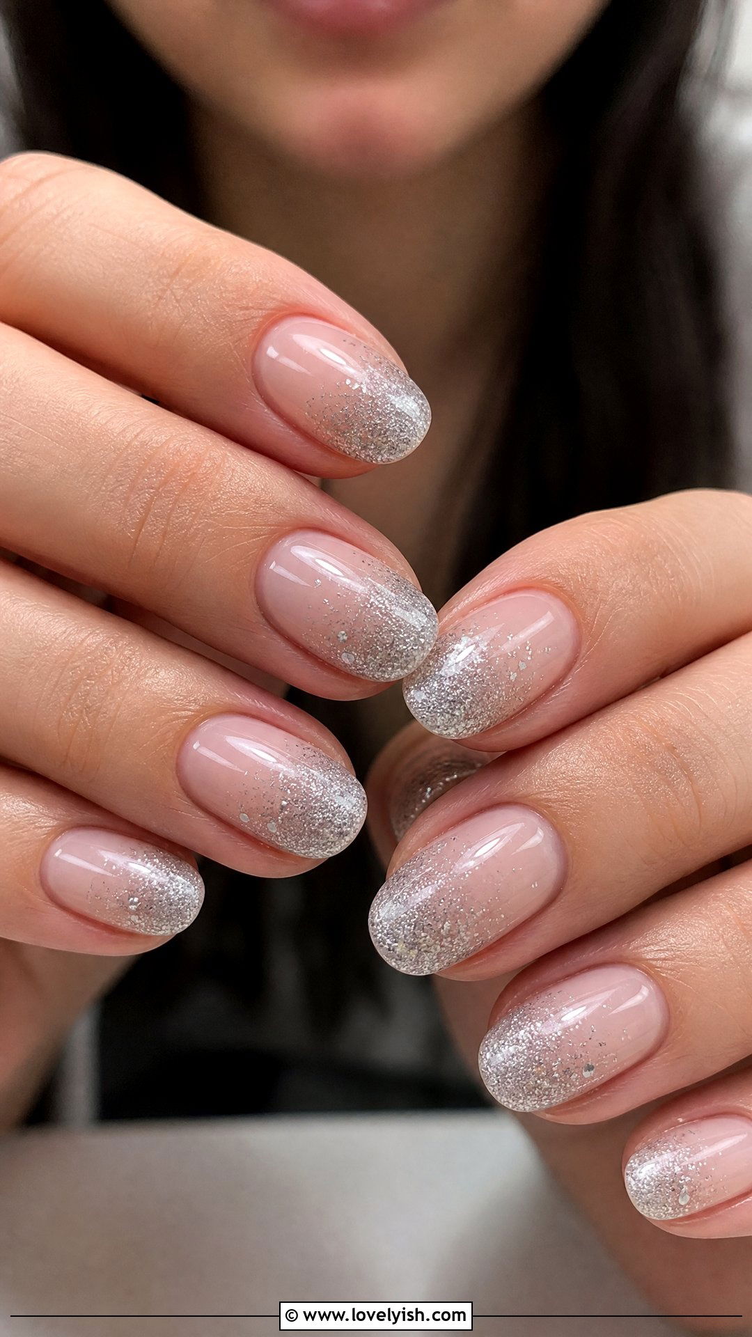 Glitter Ombre Round Nails - 50 round nails - 50 round nails