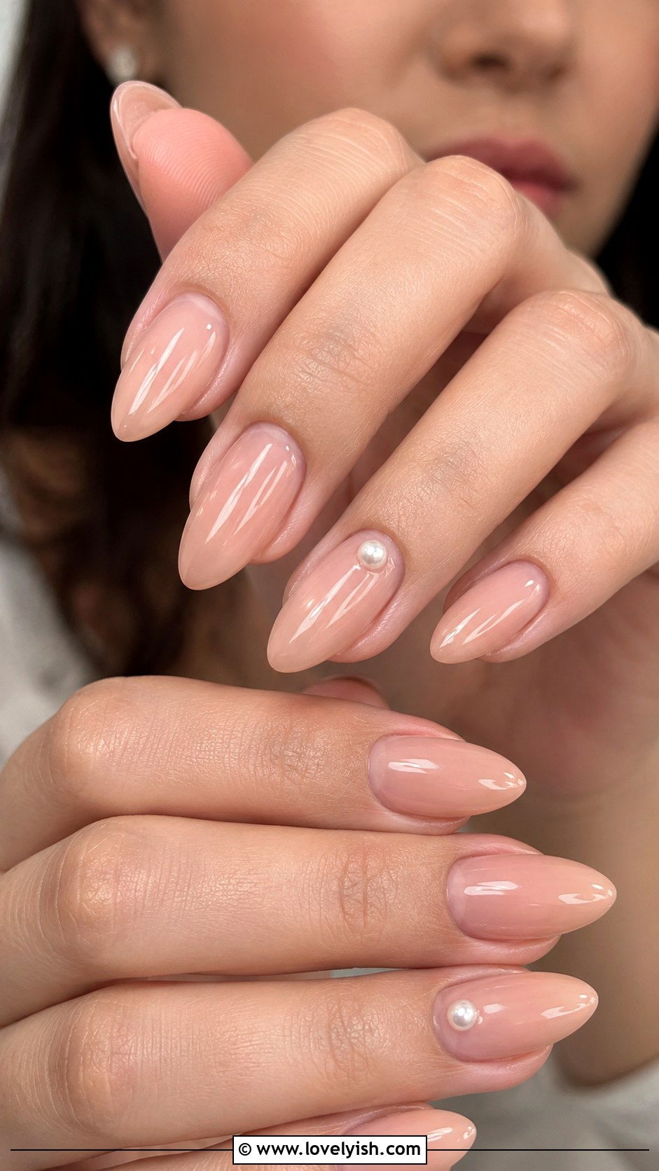 Glossy Nude Nails With Pearl Accent - 31 simple nail art ideas - 31 simple nail art ideas