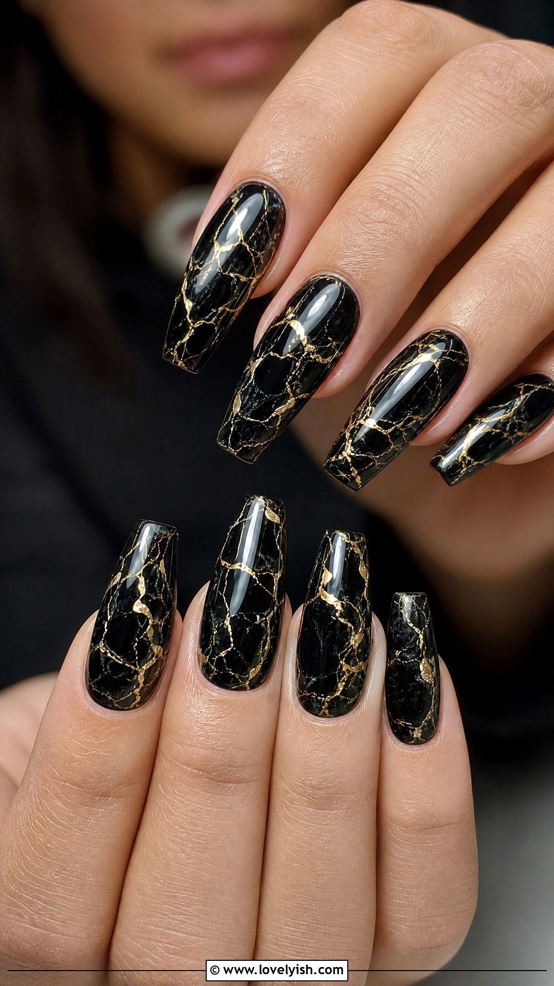 Gold And Black Marble Nails - 25 gold nail designs - 25 gold nail designs