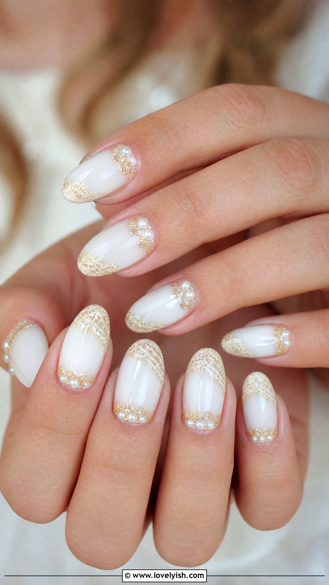 Gold And White Lace Bridal Nails - 25 gold nail designs - 25 gold nail designs