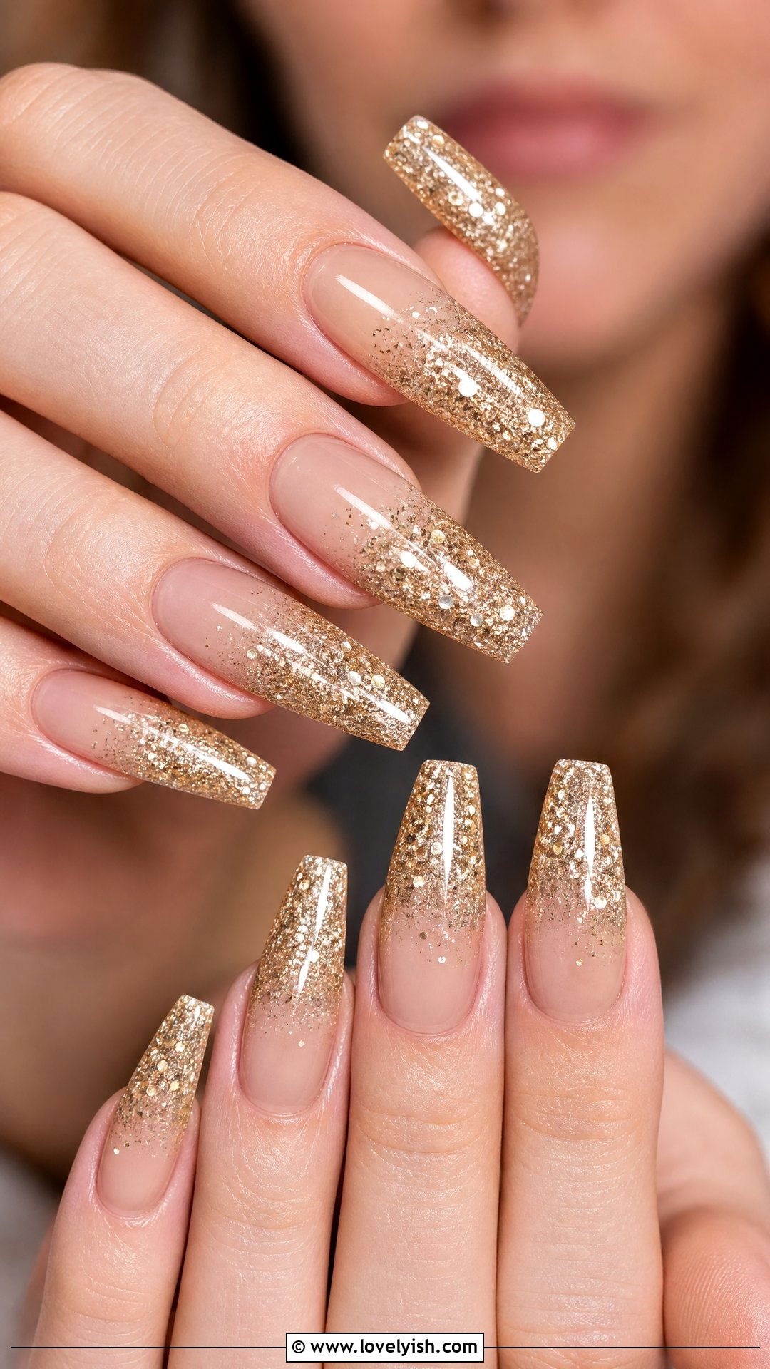 Gold Glitter Ombre Holiday Nails - 50 holiday nails - 50 holiday nails