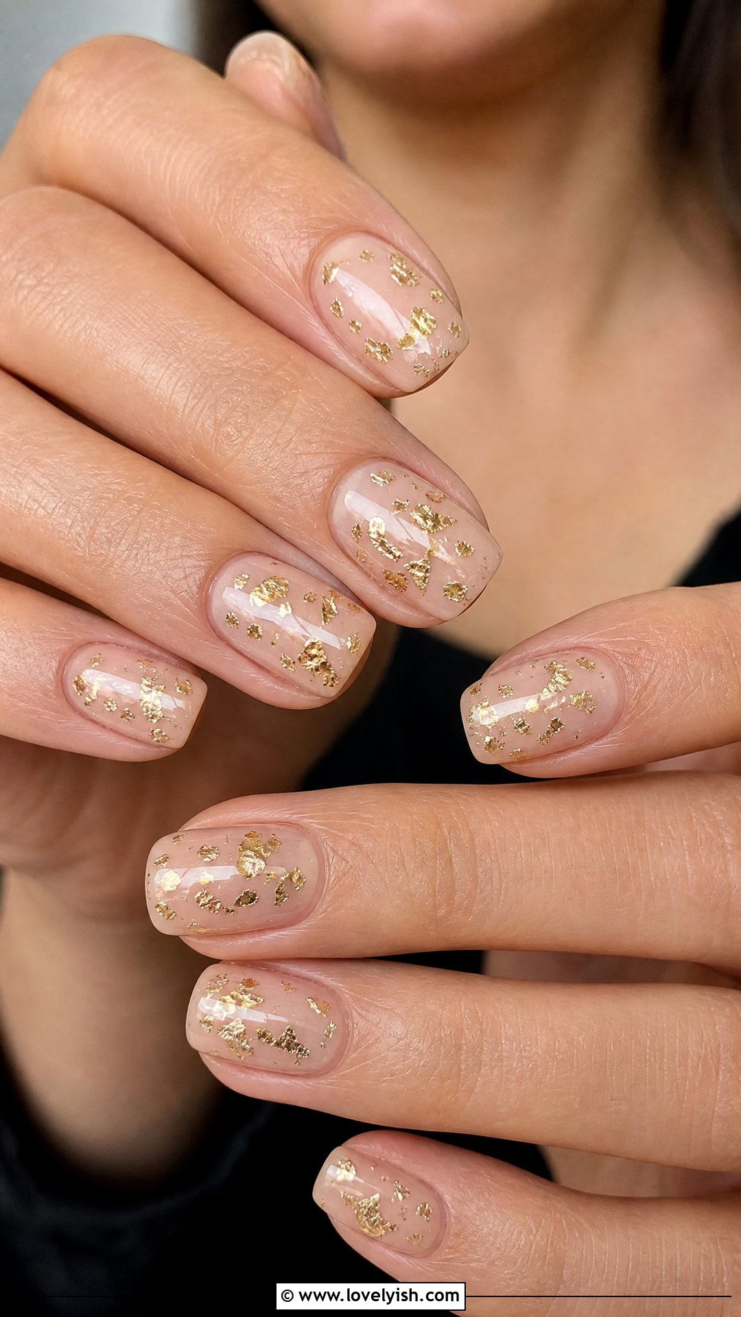 Gold Leaf Flake Nude Nails - 25 gold nail designs - 25 gold nail designs