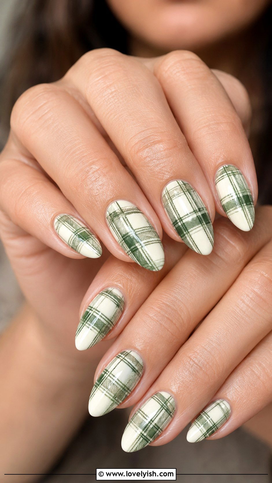 Green Plaid Print Nails - 50 green nails - 50 green nails