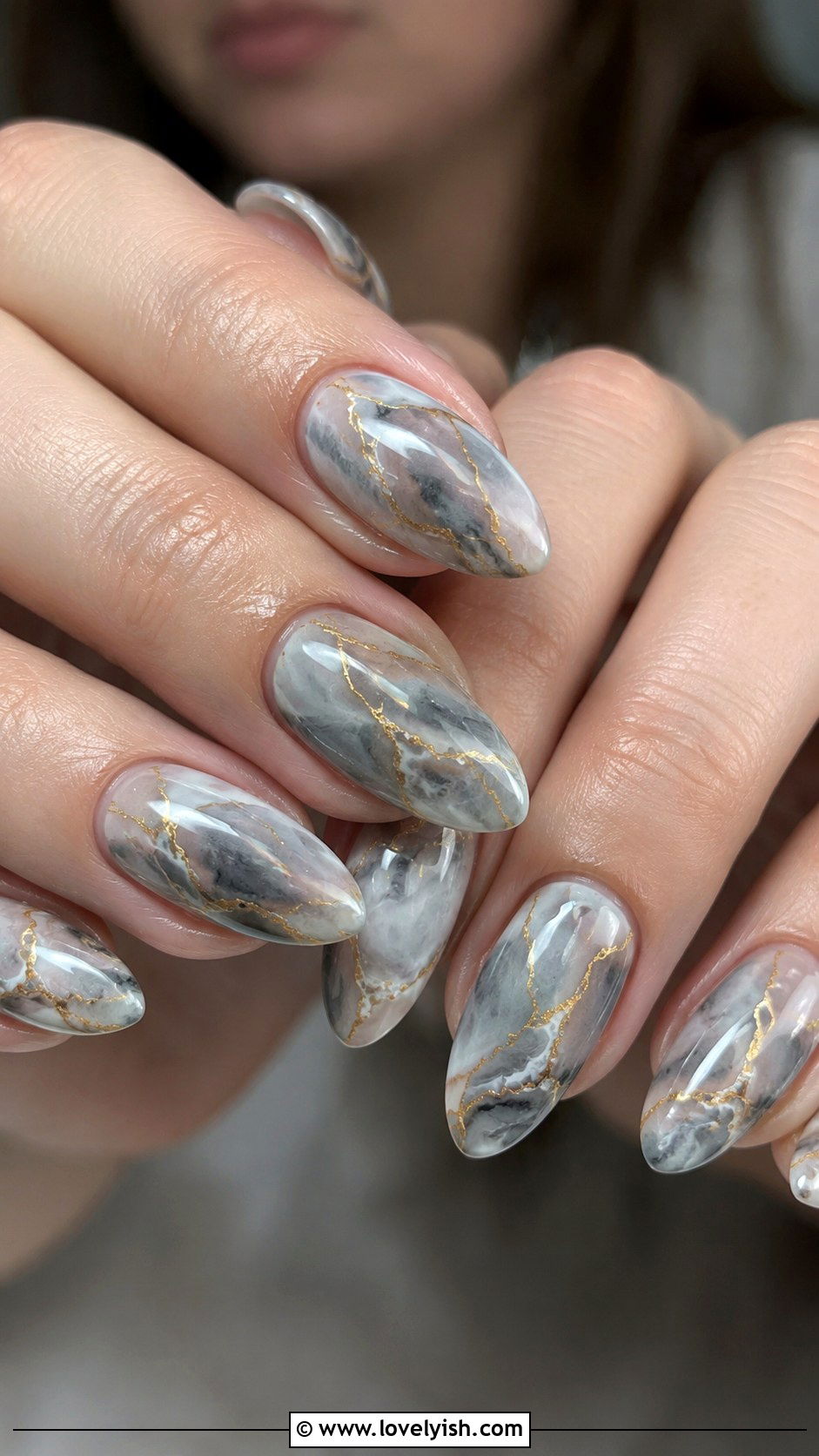 Grey Marble and Gold Veining Nails - 50 grey nail designs - 50 grey nail designs