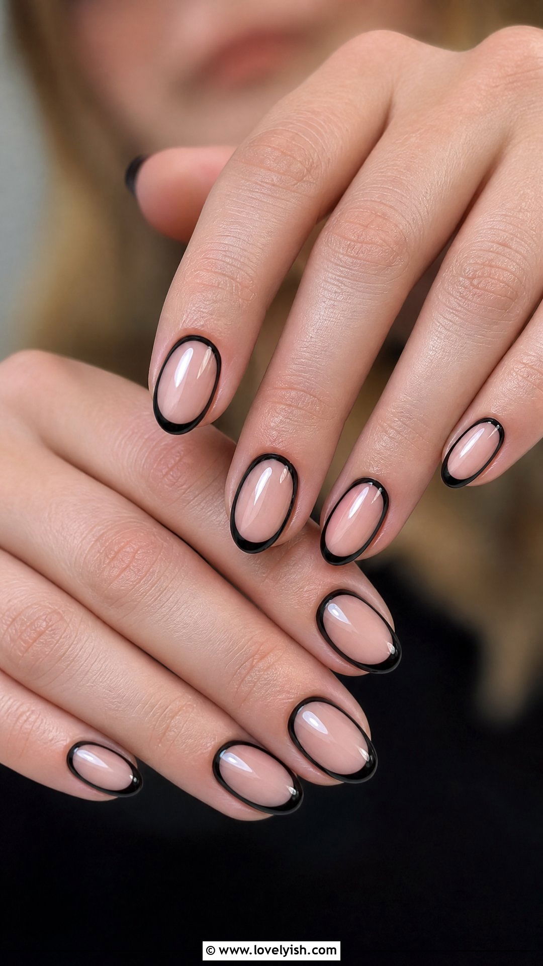 Halo Nails - 50 popular nail designs - 50 popular nail designs