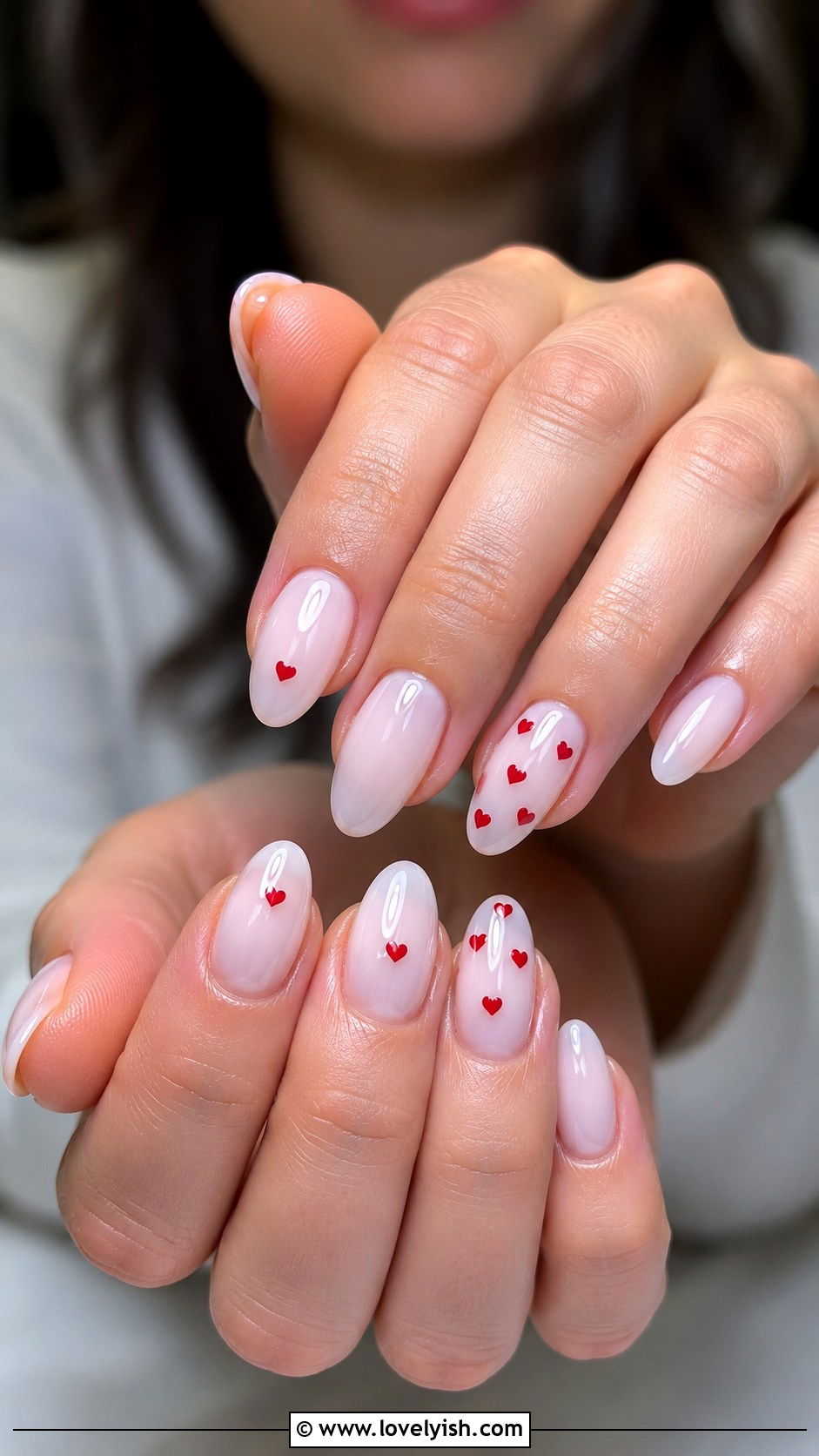 Heart Accent Nail Art - 50 diy nail art - 50 diy nail art