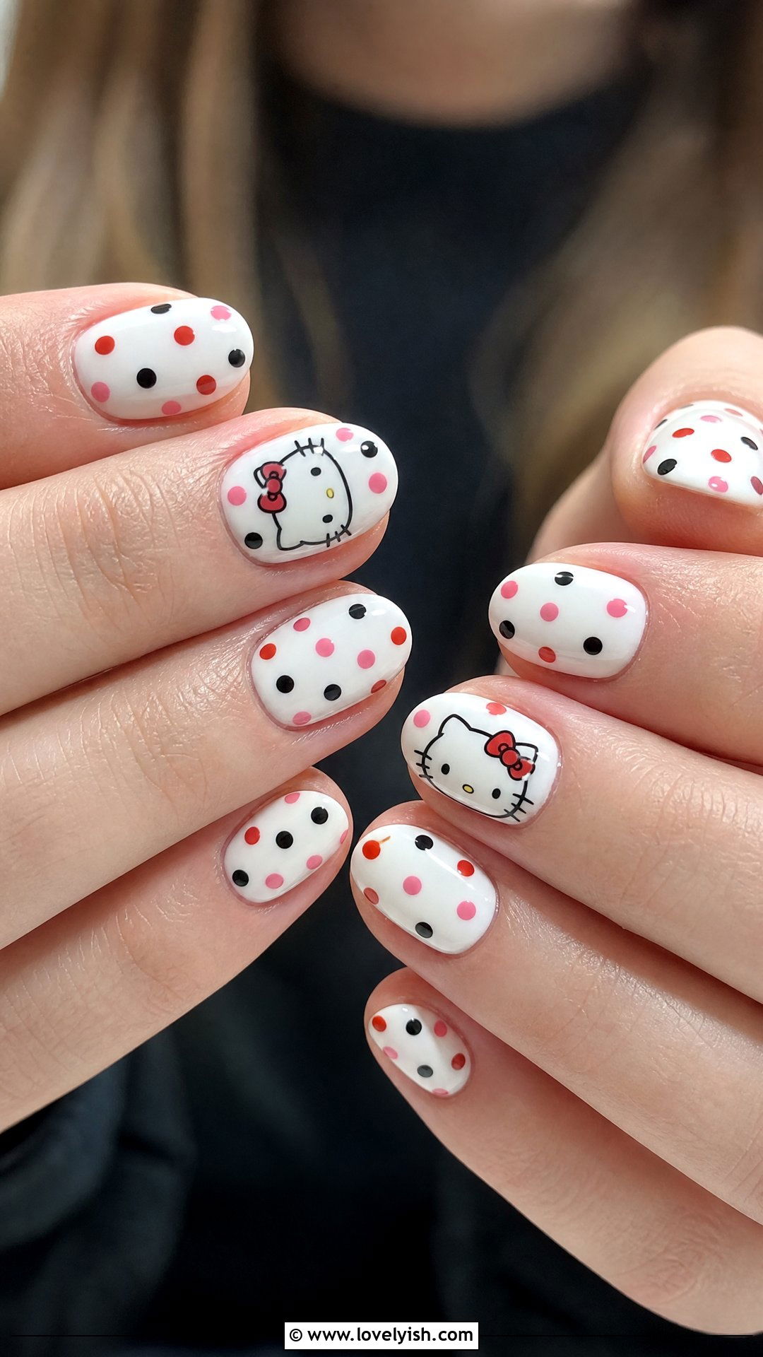 Hello Kitty Polka Dot Nails - 25 hello kitty nail designs - 25 hello kitty nail designs