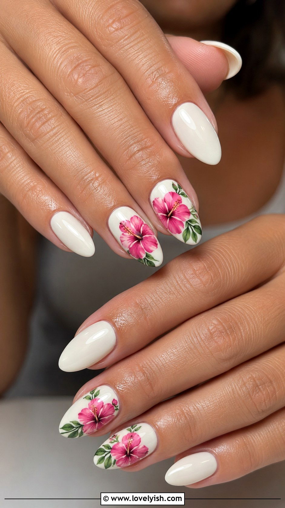 Hibiscus Tropical Flower Nails - 38 beach nail designs - 38 beach nail designs