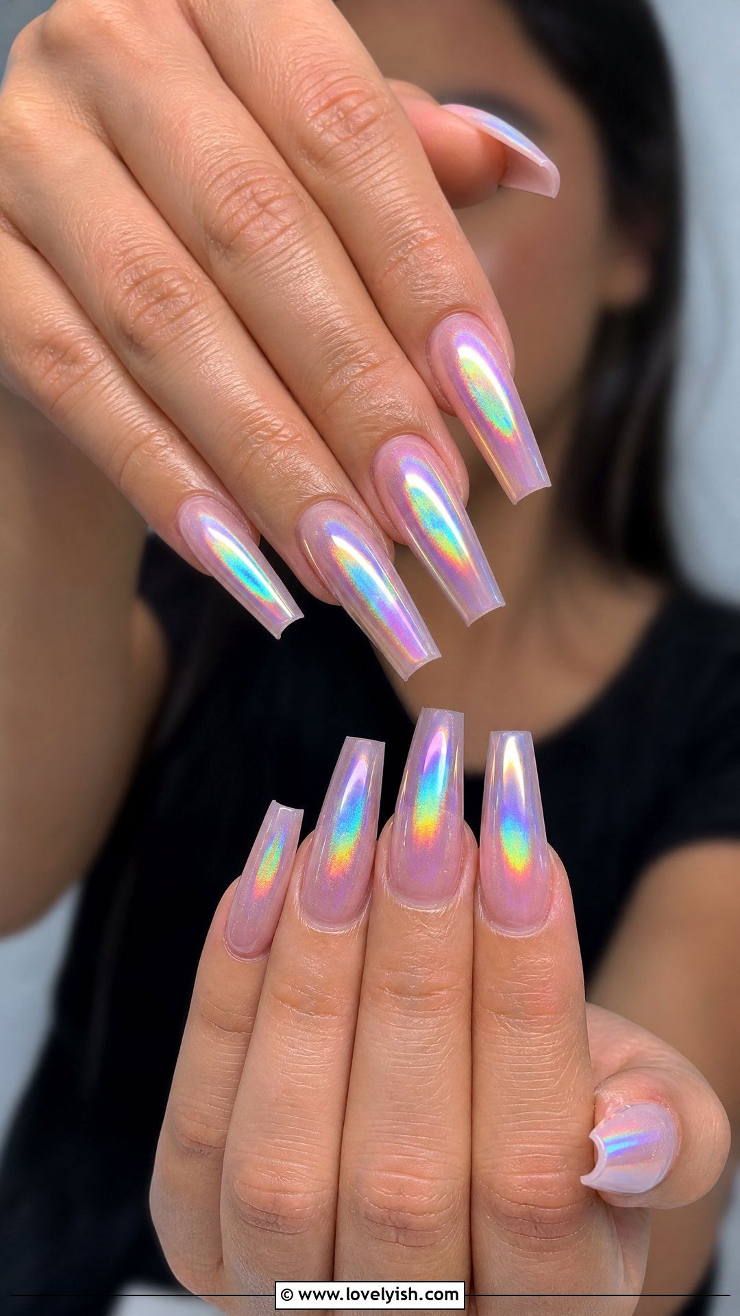 Holographic Aura Nails - 25 aura nail designs - 25 aura nail designs