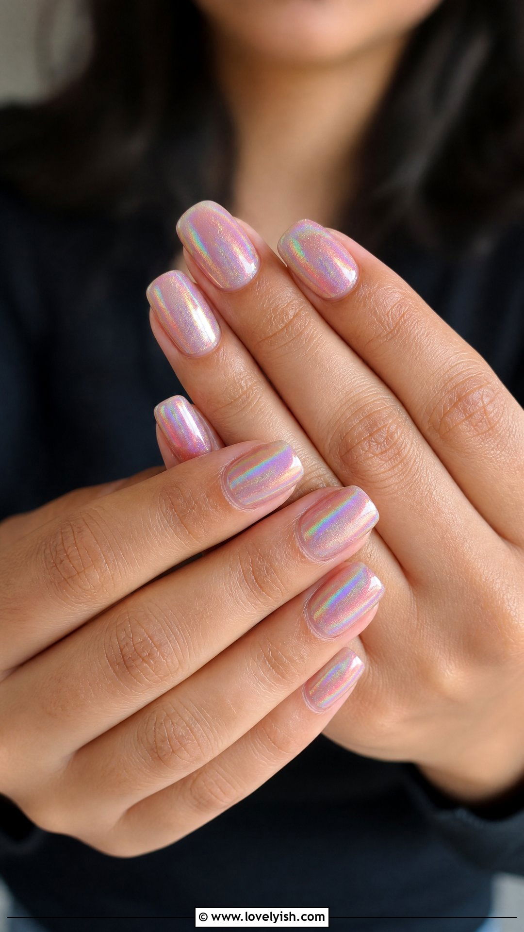 Holographic Birthday Nails - 25 birthday nail ideas - 25 birthday nail ideas