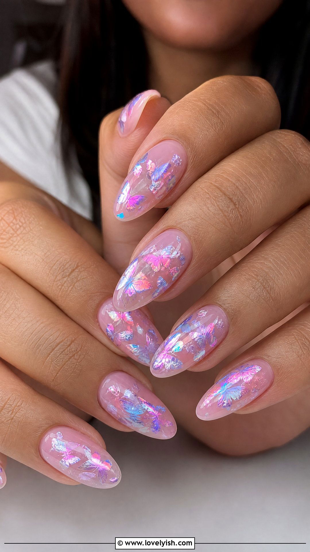 Holographic Butterfly Foil Nails - 25 butterfly nail design ideas - 25 butterfly nail design ideas