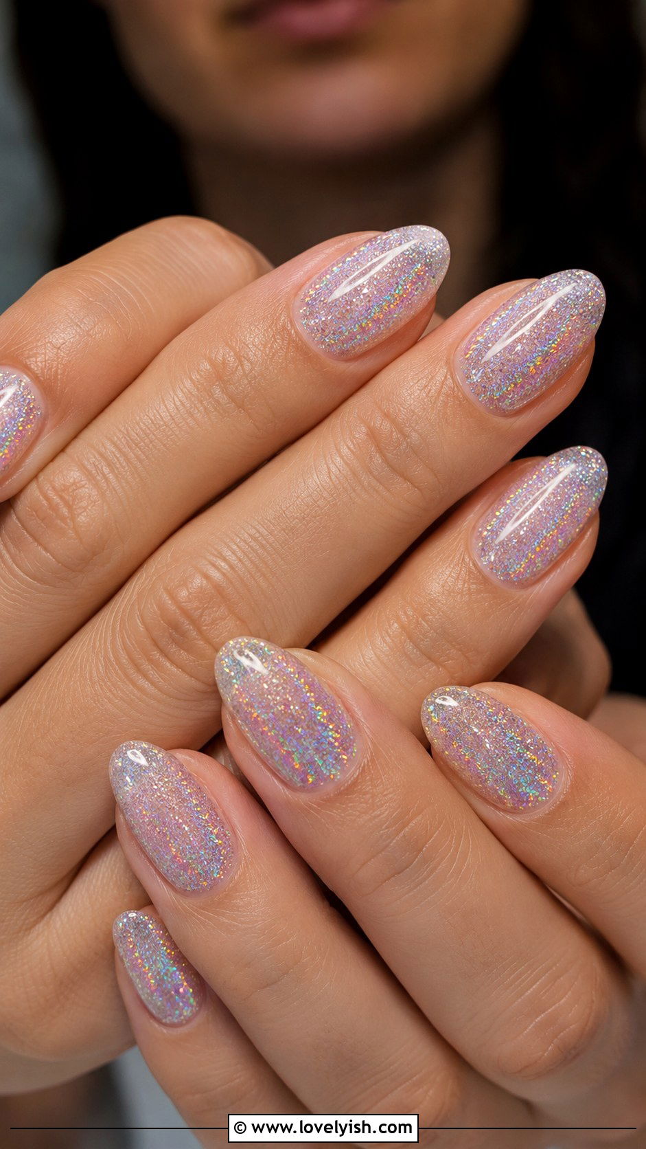Holographic Glitter Almond Nails - 25 glitter nail designs - 25 glitter nail designs