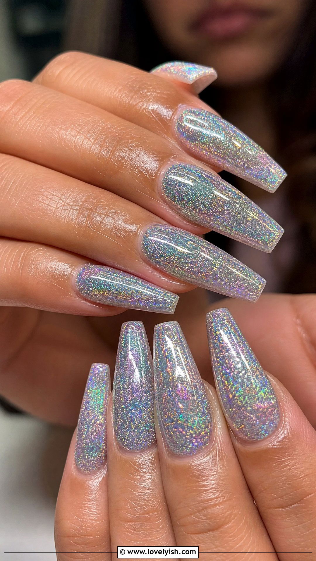 Holographic Glitter Prom Nails - 25 prom nail ideas - 25 prom nail ideas
