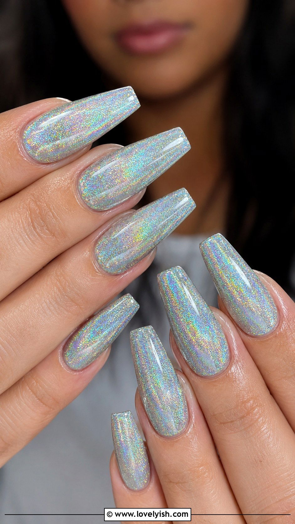 Holographic Silver Nails - 44 nails design - 44 nails design