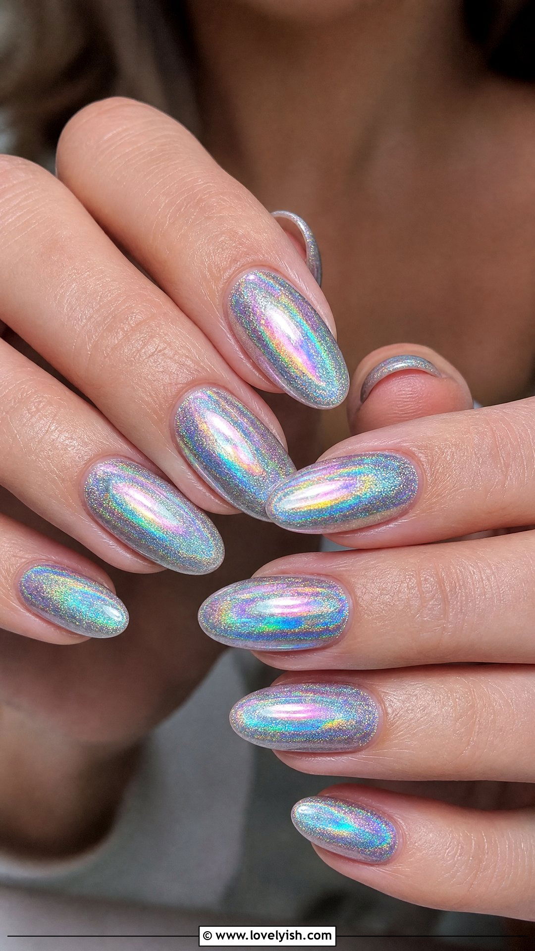 Holographic Silver Nails - 25 silver nail designs - 25 silver nail designs