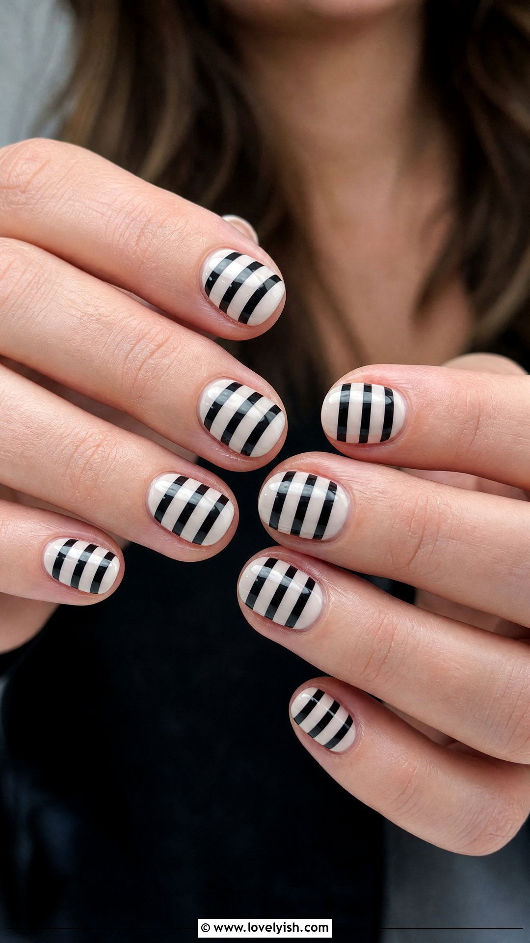 Horizontal Stripe Nails - 50 black and white nail designs - 50 black and white nail designs