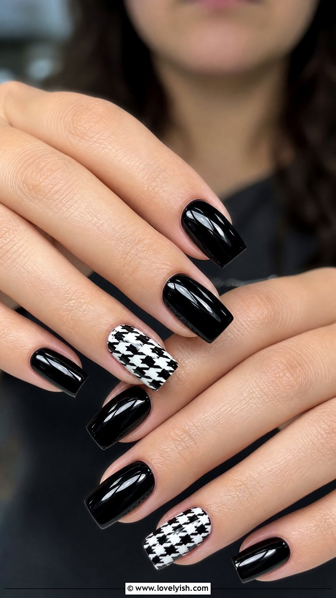 Houndstooth Nails - 50 black and white nail designs - 50 black and white nail designs