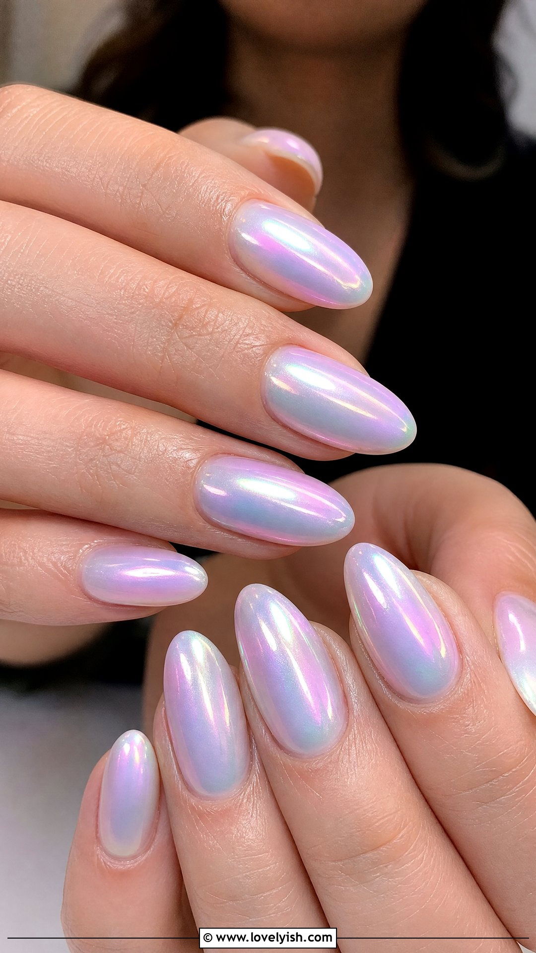 Iridescent Aurora Prom Nails - 25 prom nail ideas - 25 prom nail ideas