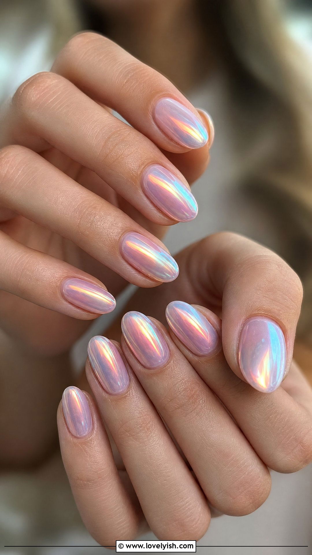 Iridescent Glazed Chrome Nails - 50 crazy nail designs - 50 crazy nail designs