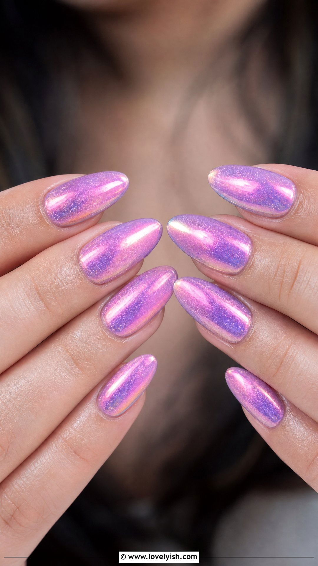 Iridescent Nails - 50 popular nail designs - 50 popular nail designs