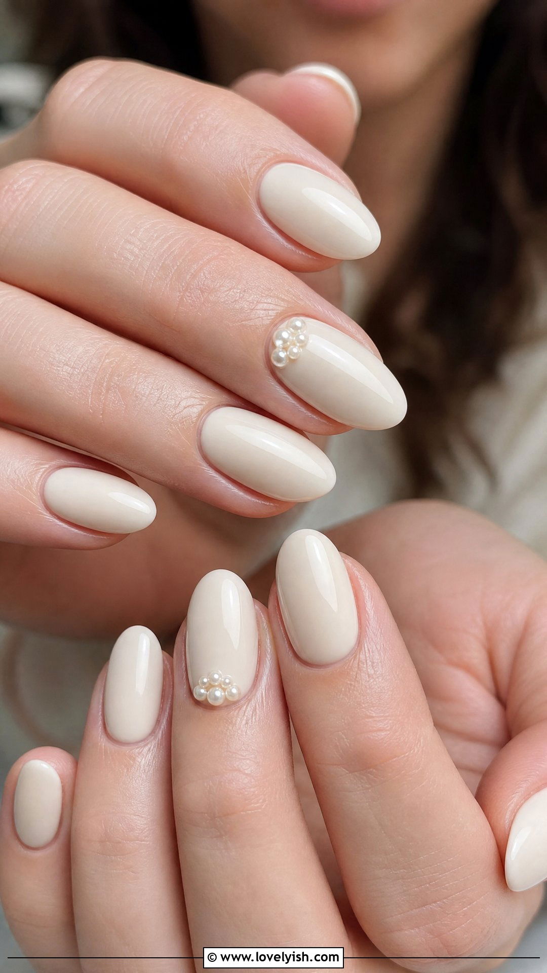 Ivory With Tiny Pearl Cluster Nails - 50 sophisticated nails - 50 sophisticated nails