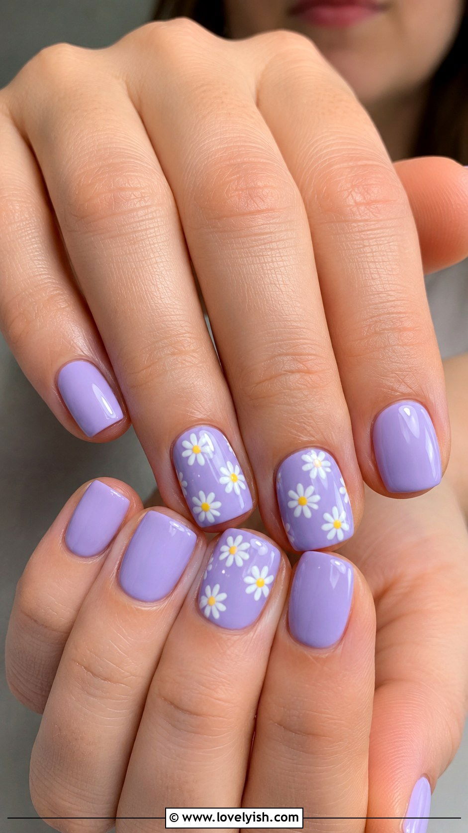 Lavender Daisy Nails - 25 lavender nail designs - 25 lavender nail designs
