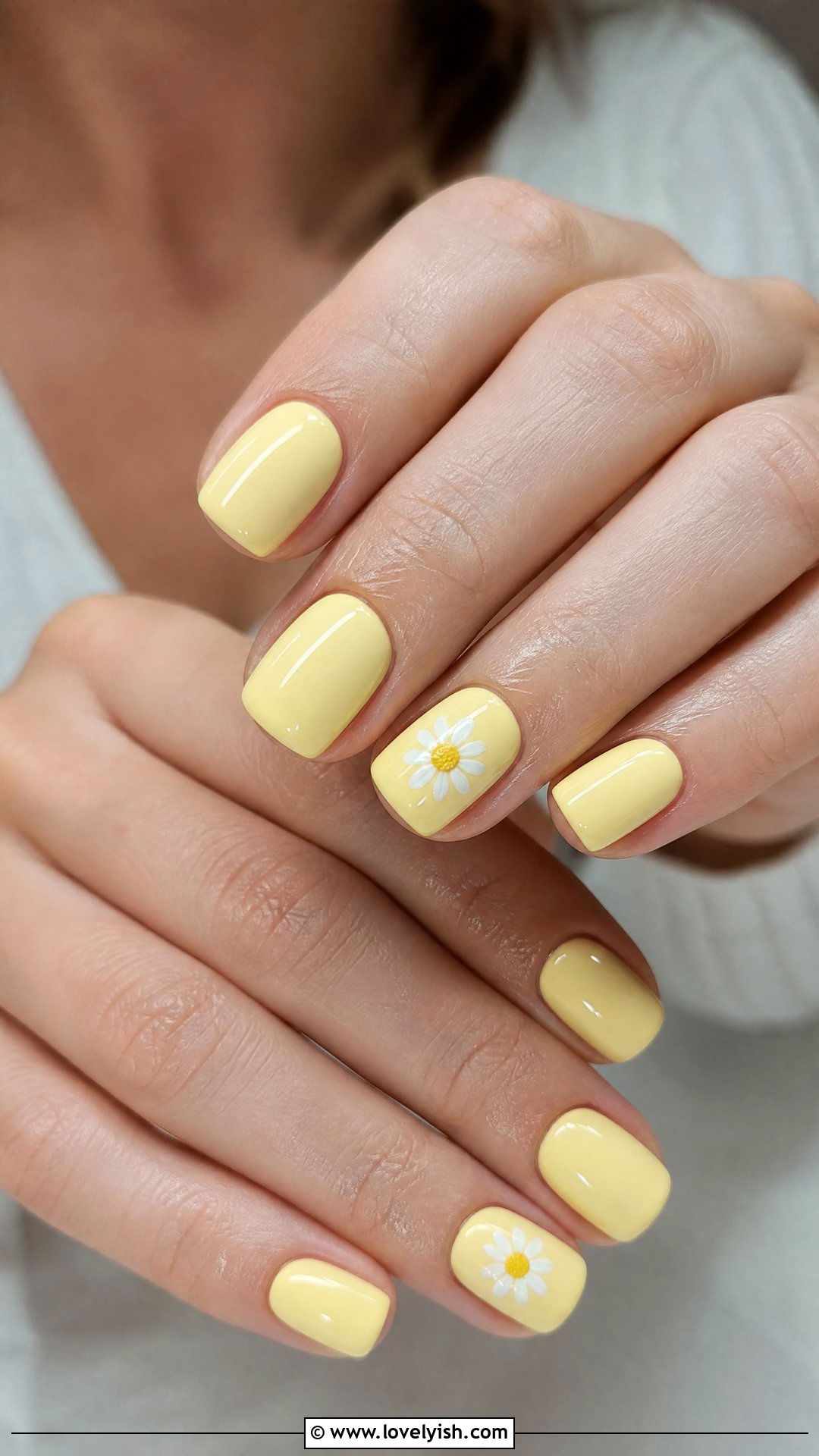 Lemon Yellow Daisy Nails - 50 classy spring nail designs - 50 classy spring nail designs
