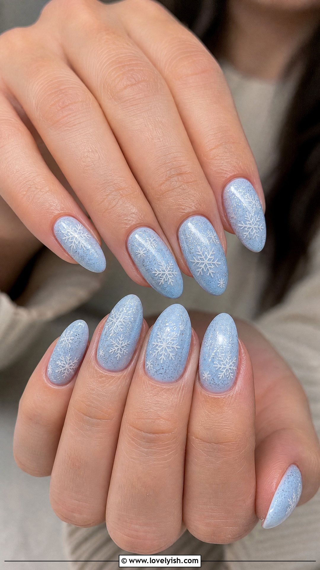 Light Blue Snowflake Nails - 50 sparkly nails - 50 sparkly nails