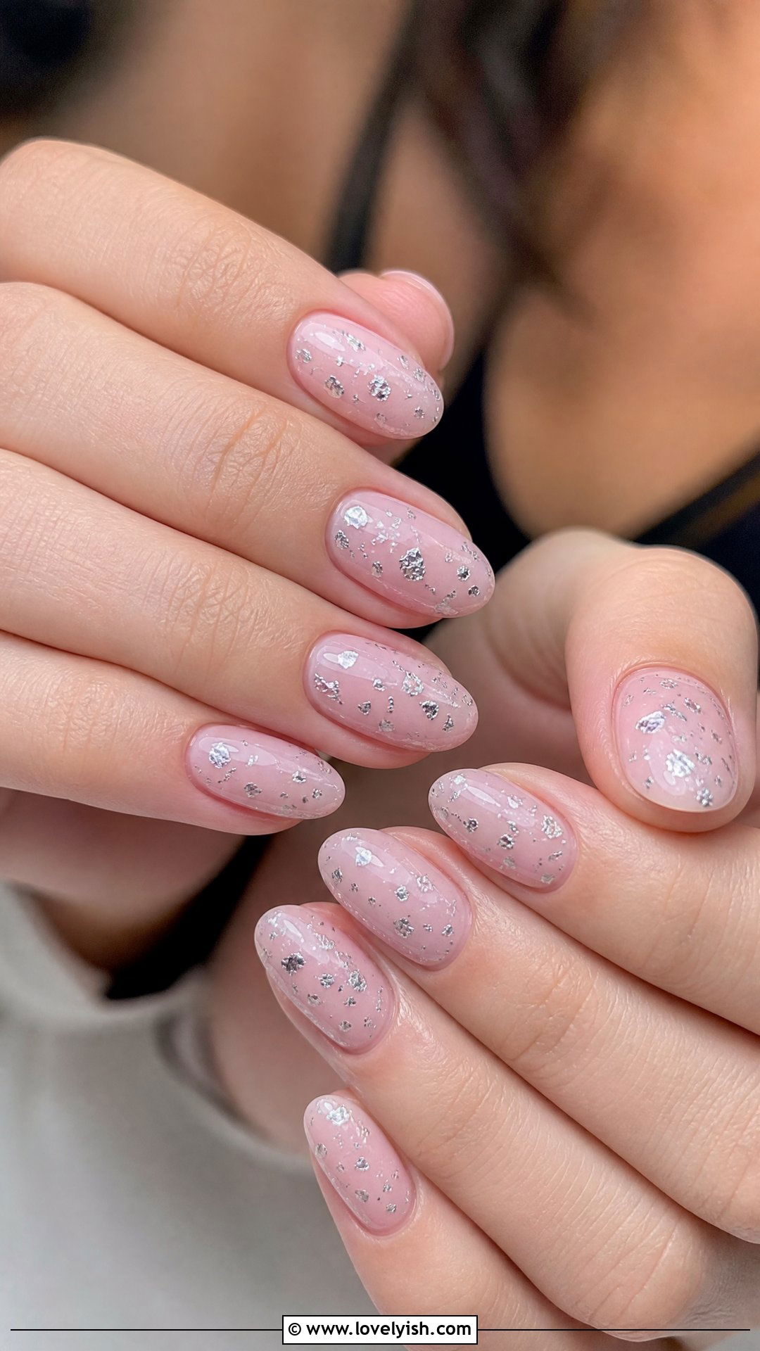 Light Pink Silver Flake Nails - 50 elegant nails - 50 elegant nails