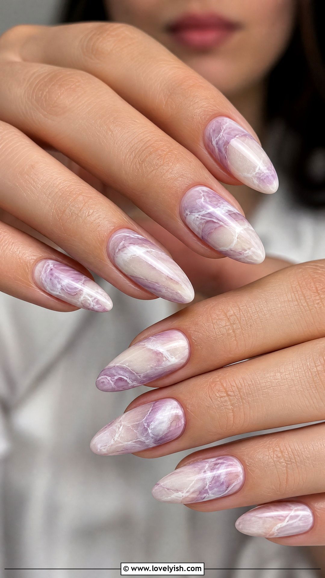 Lilac Marble Nails - 50 classy spring nail designs - 50 classy spring nail designs