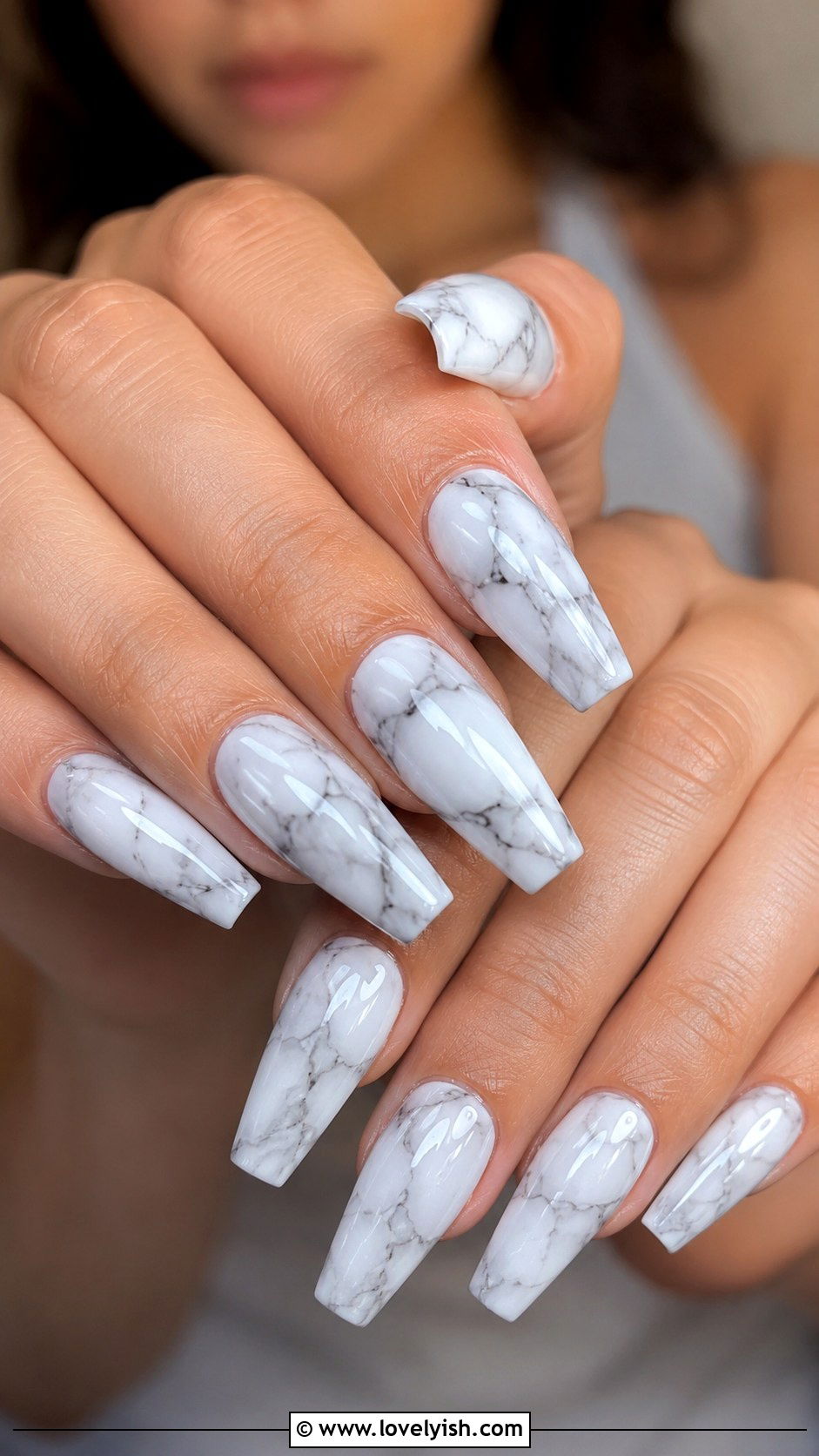 Marble Abstract Nails - 38 abstract nail art - 38 abstract nail art