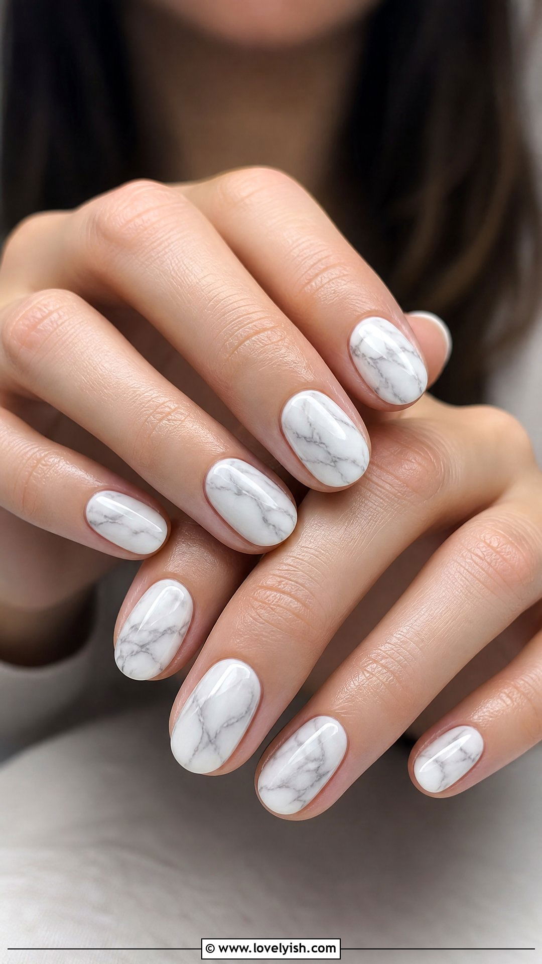 Marble Round Nails - 50 round nails - 50 round nails
