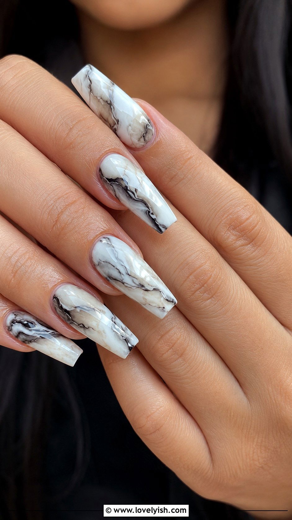Marble Swirl Coffin Nails - 25 coffin nail designs - 25 coffin nail designs