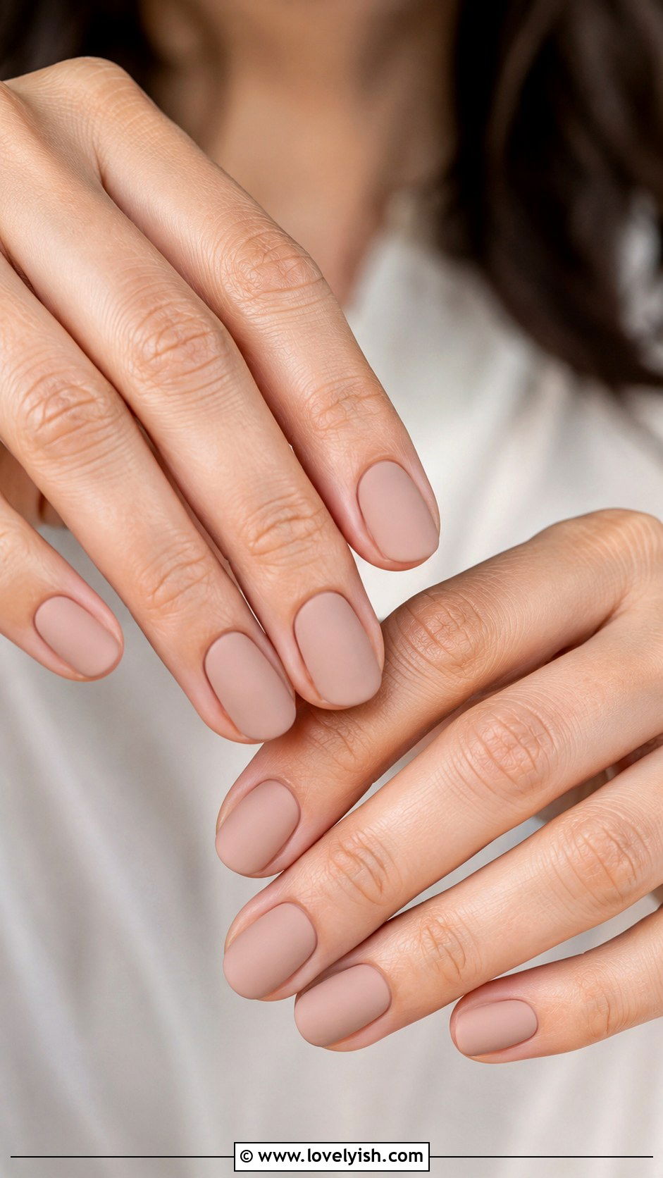 Matte Beige Nude Nails - 25 matte nail designs - 25 matte nail designs