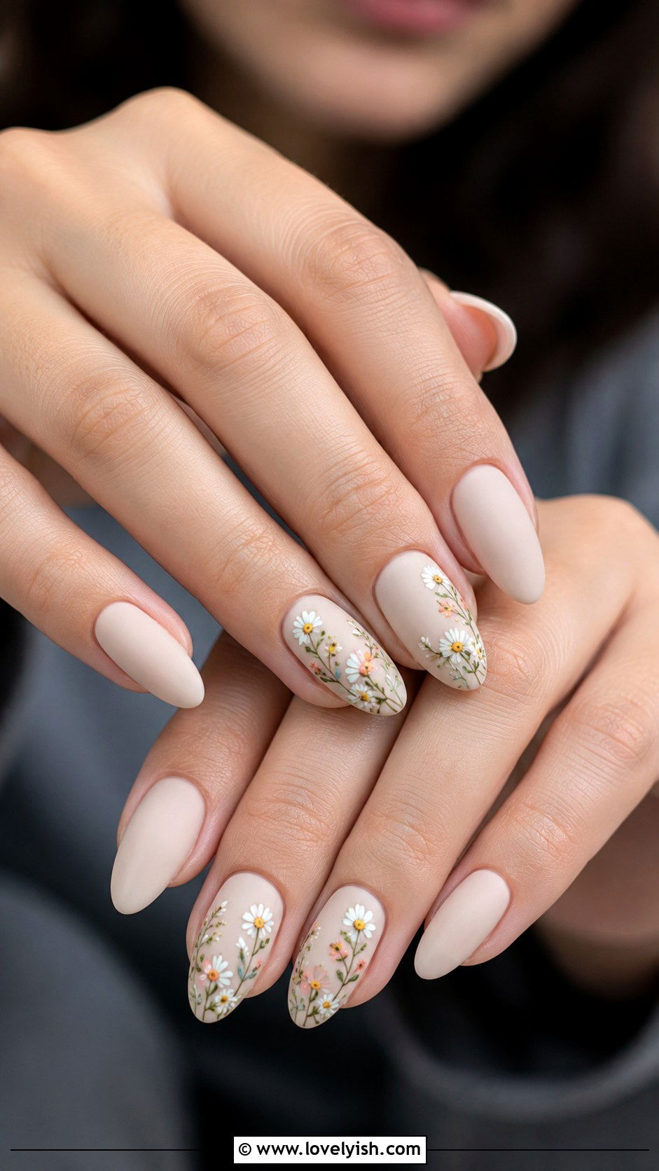 Matte Floral Accent Nails - 50 matte nails - 50 matte nails