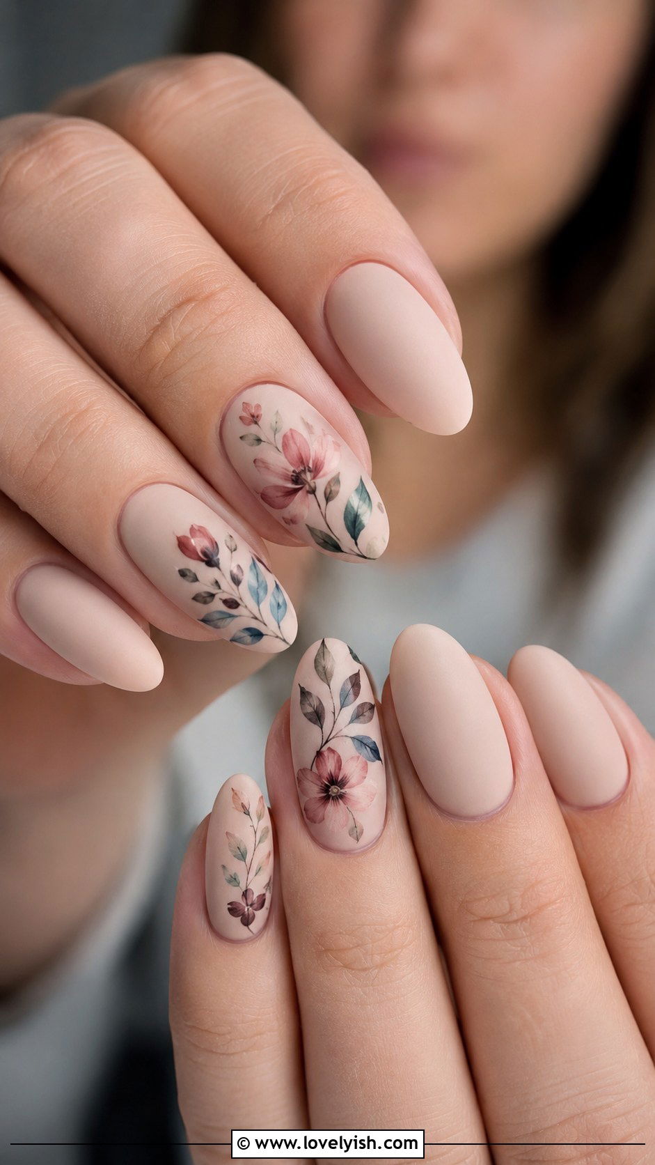 Matte Floral Accent Nails - 25 matte nail designs - 25 matte nail designs