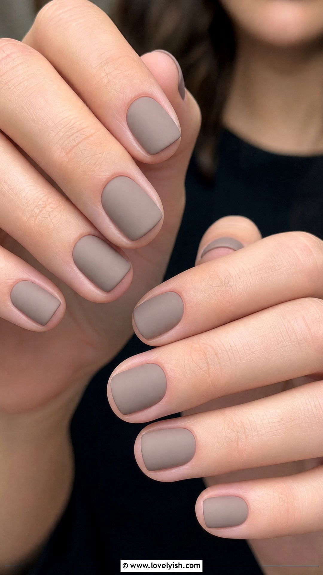 Matte Taupe Nails - 50 simple short nail designs - 50 simple short nail designs