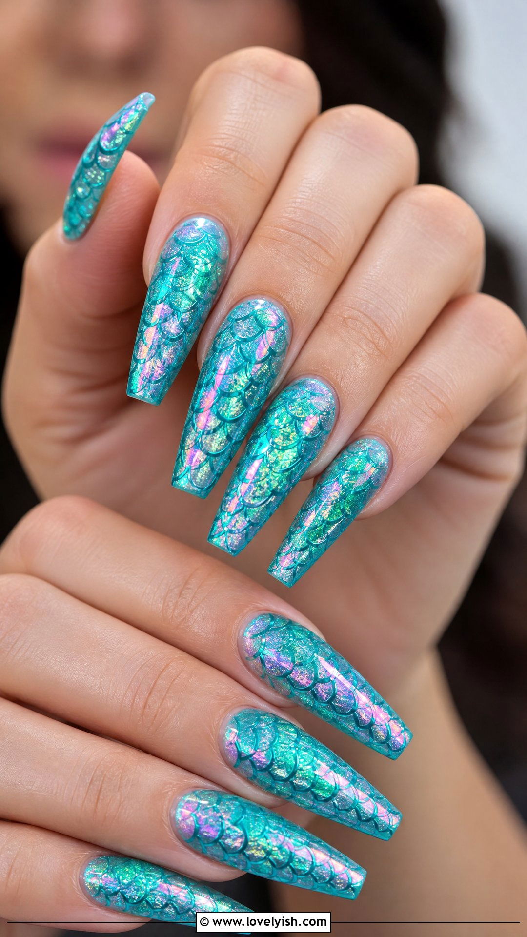 Mermaid Iridescent Scale Nails - 50 sparkly nails - 50 sparkly nails